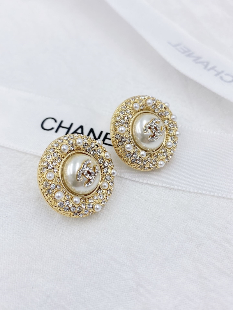 Ch**el earrings